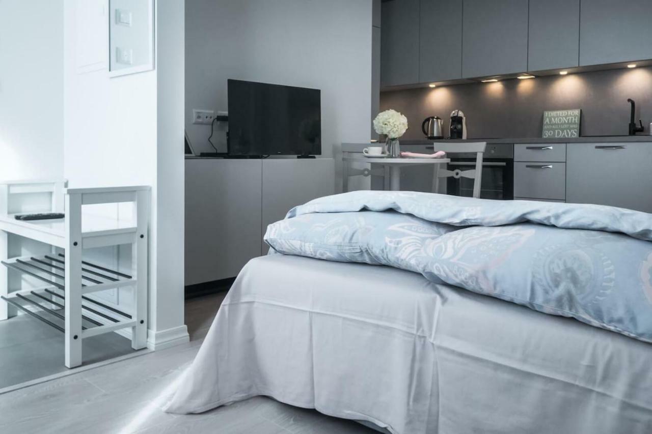 Kalamehe Modern Apartment 2 Near City Center Pärnu Exteriör bild