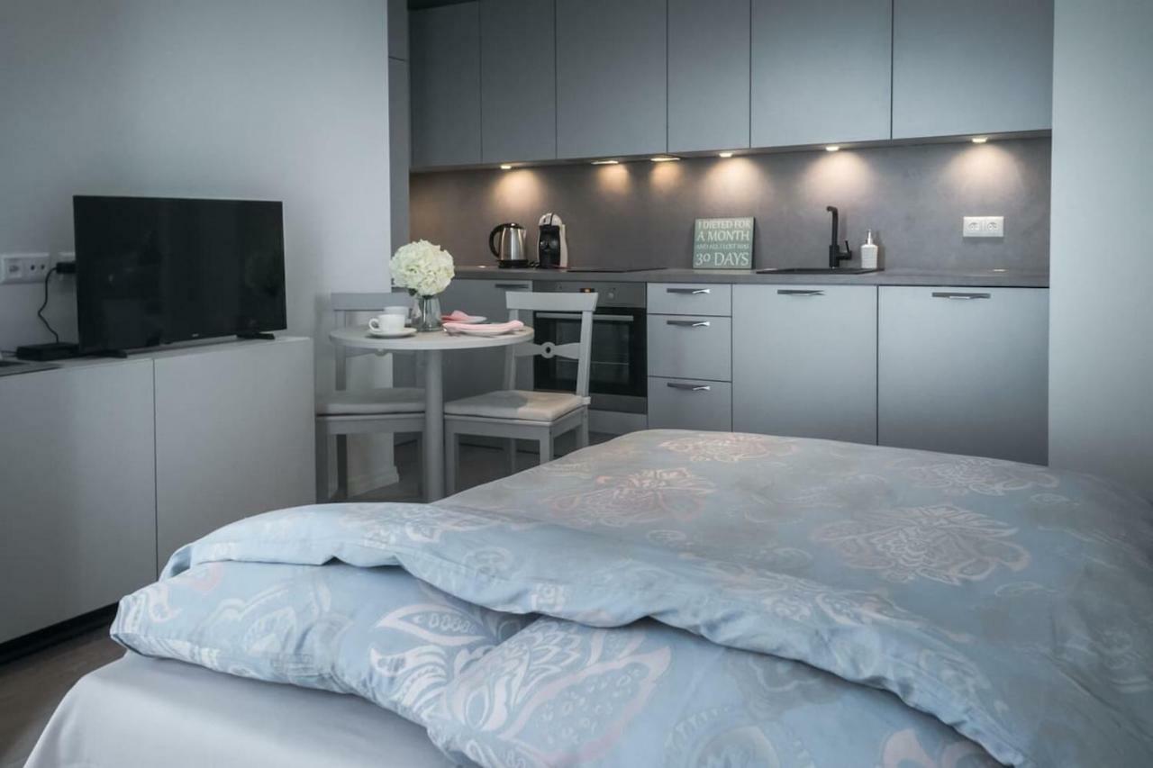 Kalamehe Modern Apartment 2 Near City Center Pärnu Exteriör bild